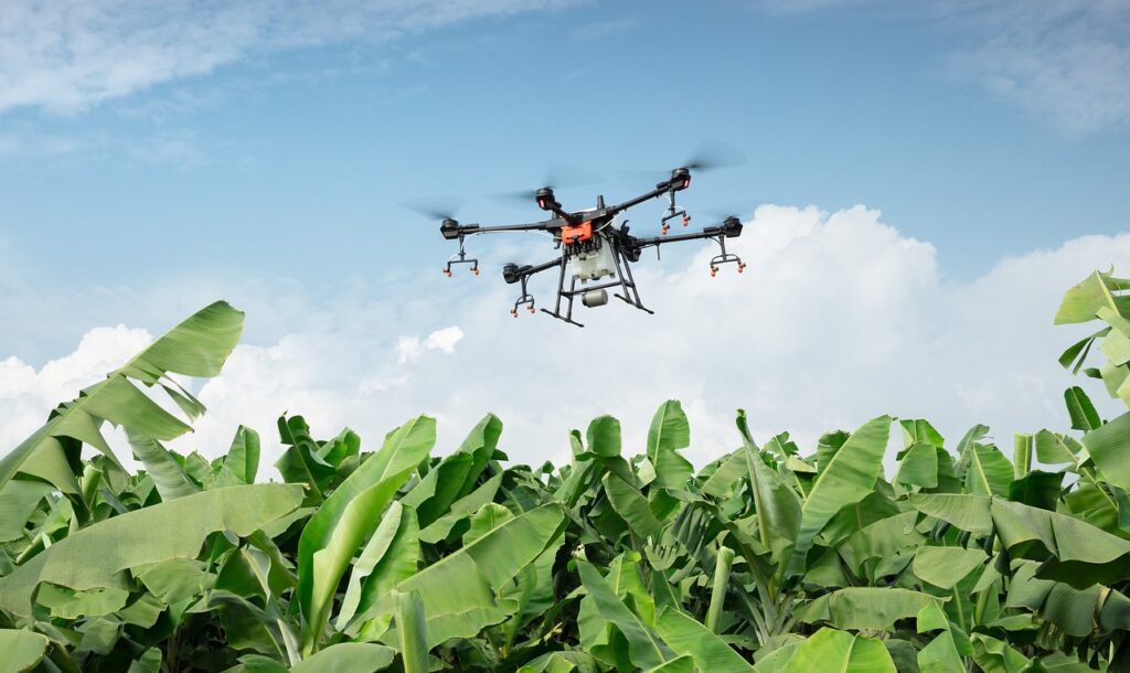 DRON İLE İLAÇLAMA VE GÜBRELEME